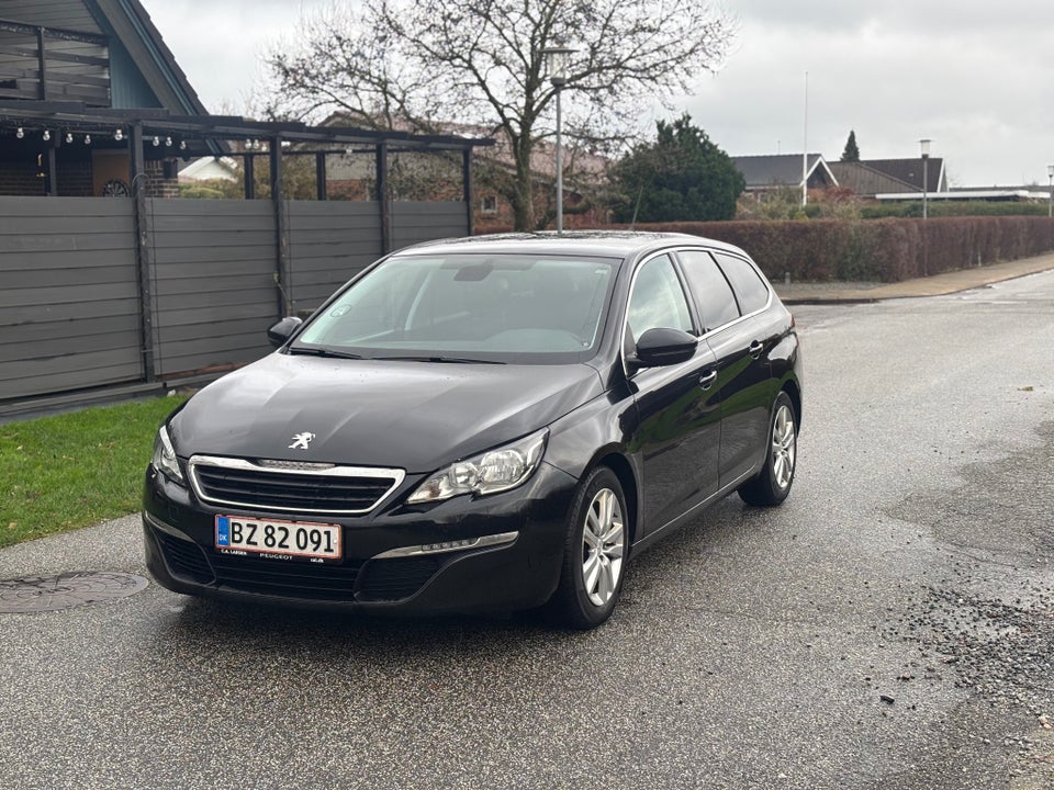 Peugeot 308 1,6 BlueHDi 120 Style SW 5d