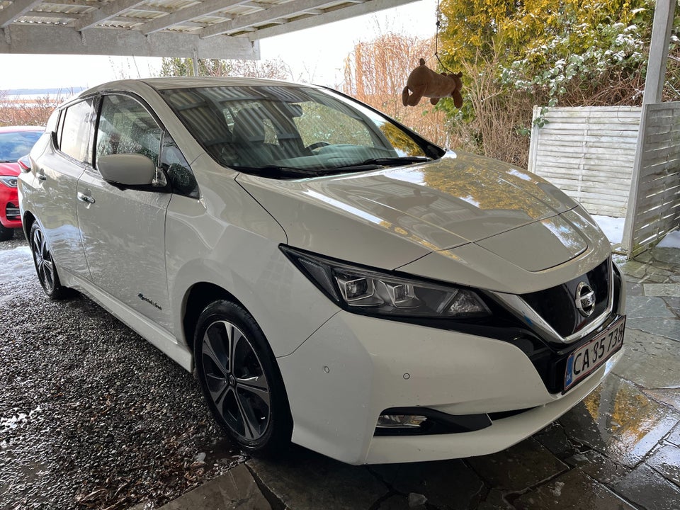 Nissan Leaf 40 Tekna 5d