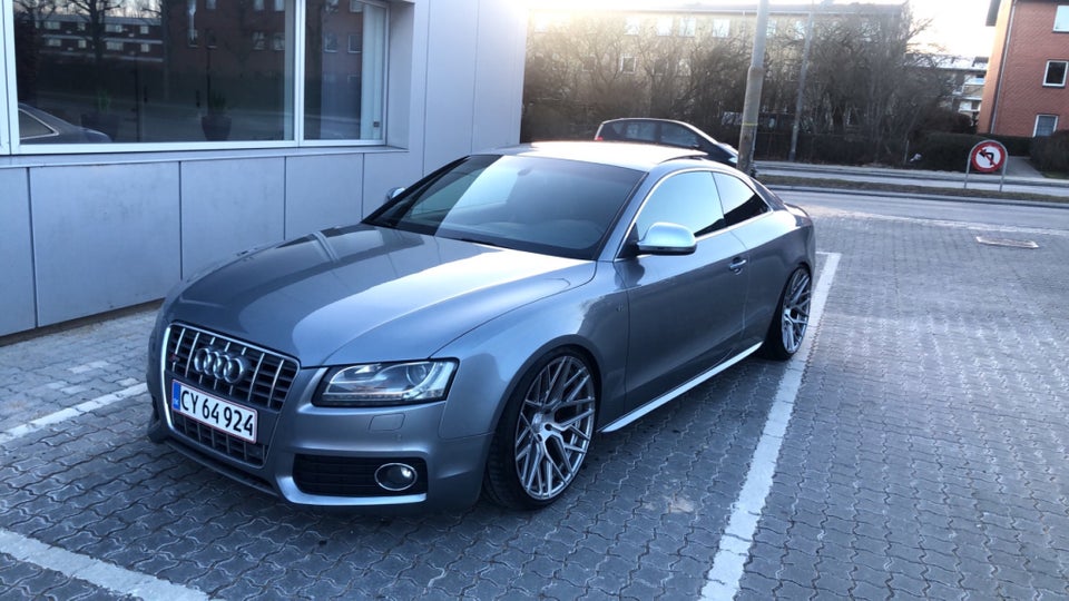 Audi S5 4,2 FSi Coupé quattro S-tr. 2d