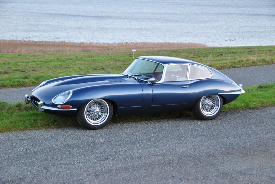 Jaguar E-Type 3,8 Fixed Head Coupé 2d