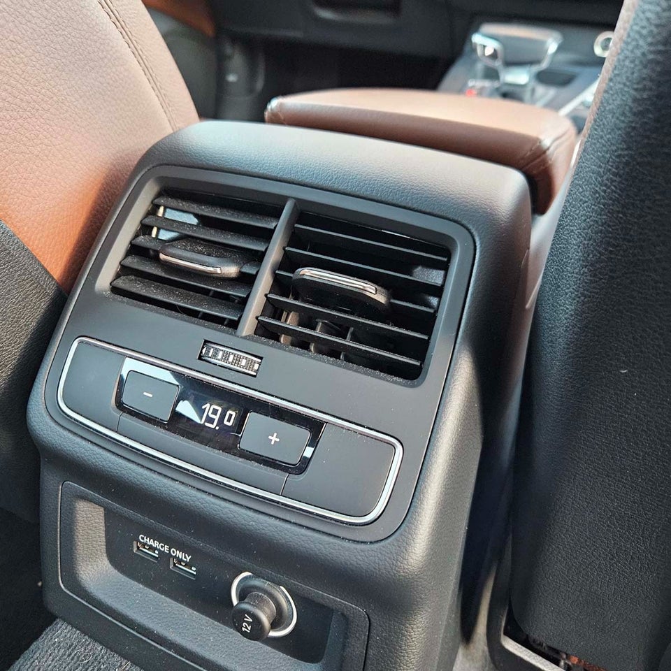 Audi A5 40 TDi S-line Sportback quattro S-tr. 5d