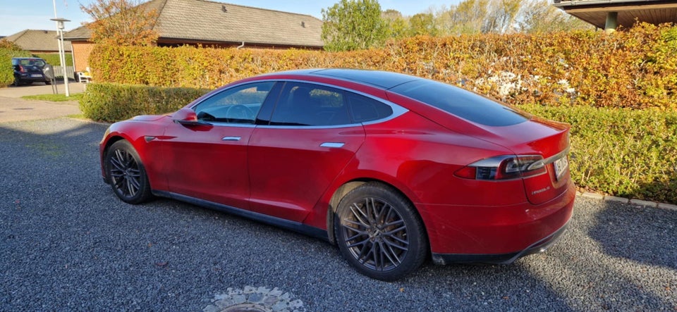 Tesla Model S 85D 5d