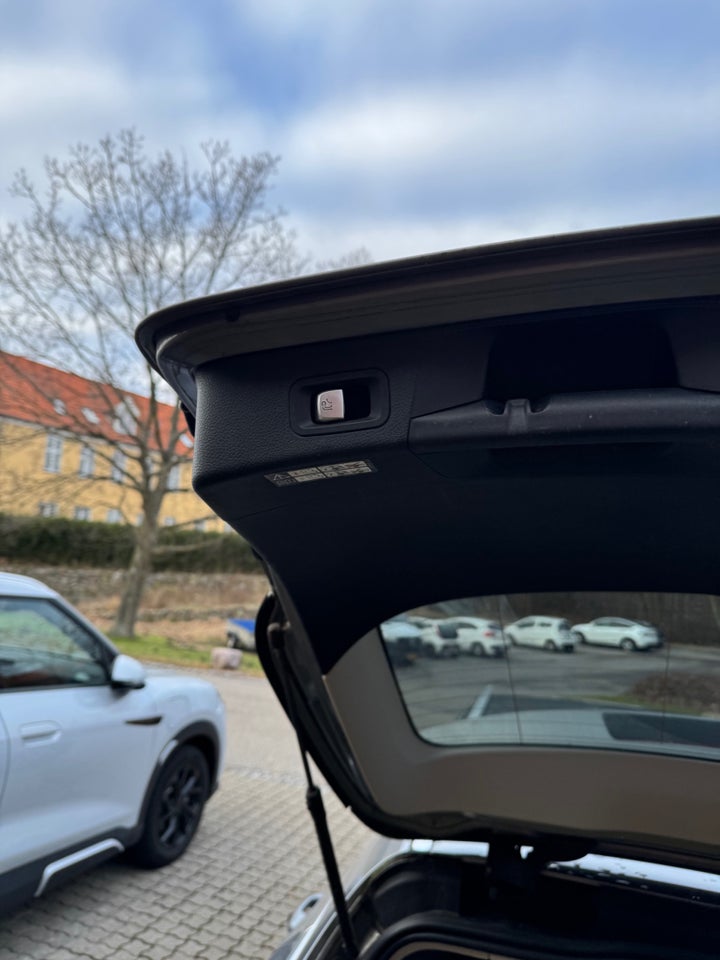 Mercedes C200 2,0 Exclusive stc. aut. 5d