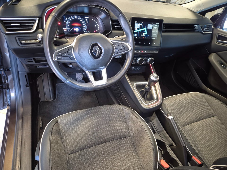 Renault Clio V 1,0 TCe 100 Intens 5d