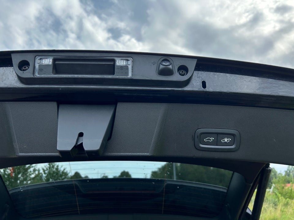 Volvo XC40 P6 ReCharge Ultimate 5d