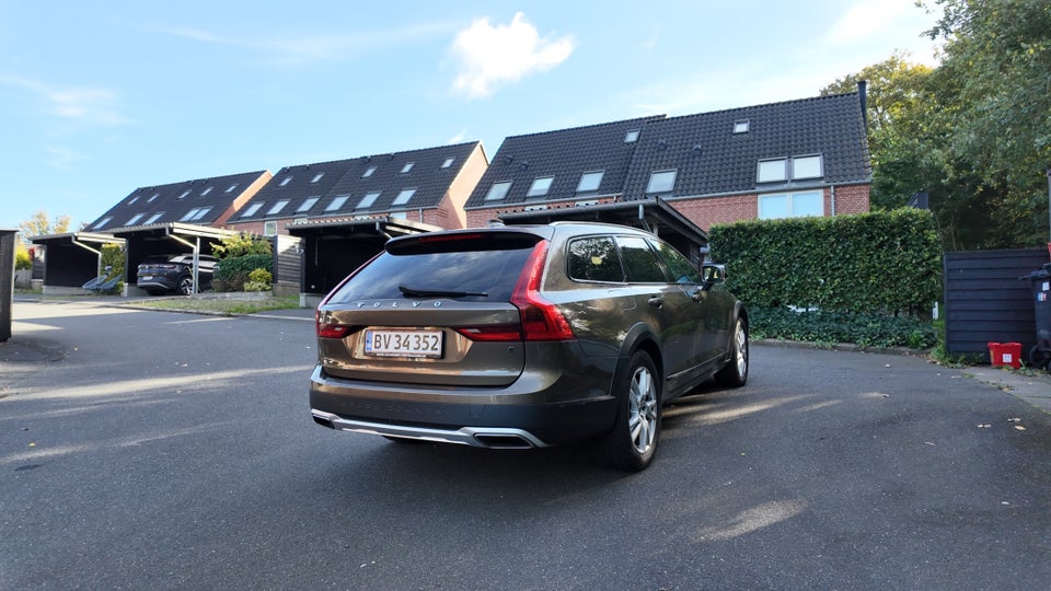 Volvo V90 CC 2,0 D4 190 aut. AWD 5d