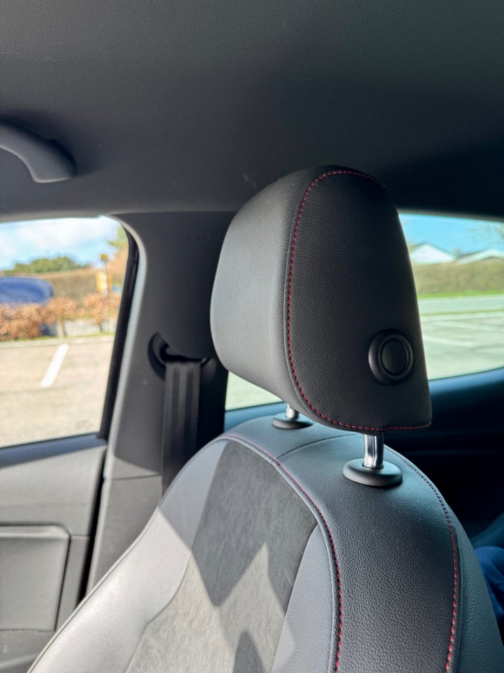 Seat Leon 1,5 TSi 150 FR Black Line+ DSG 5d