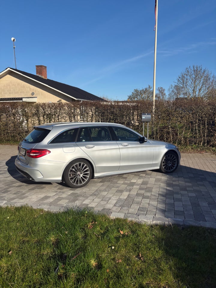 Mercedes C200 2,0 AMG Line stc. aut. 5d