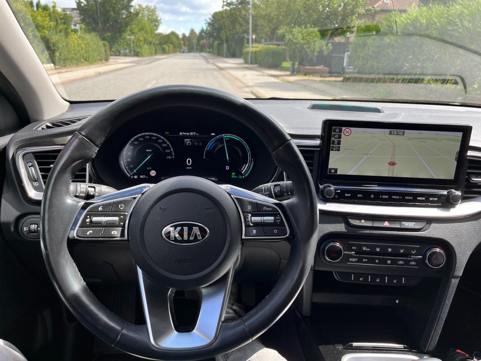 Kia Ceed 1,6 PHEV Upgrade Intro SW DCT 5d