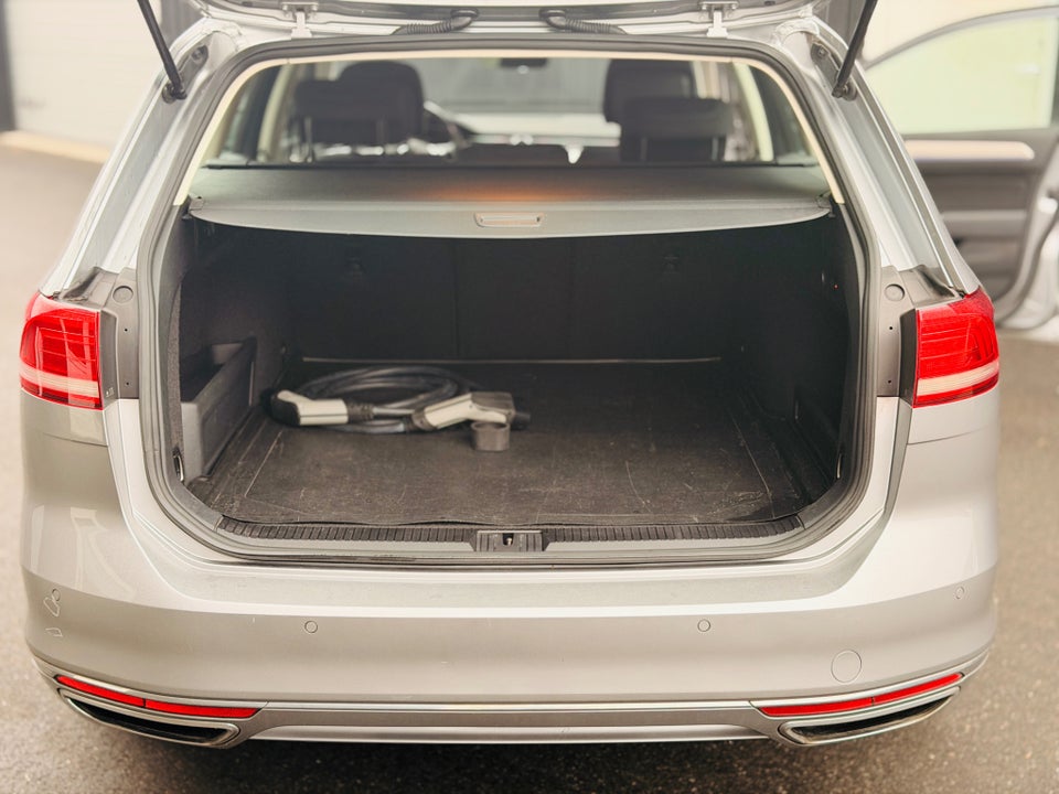 VW Passat 1,4 GTE Variant DSG 5d