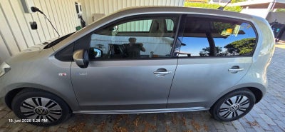 VW e-Up!  High Up! 5d