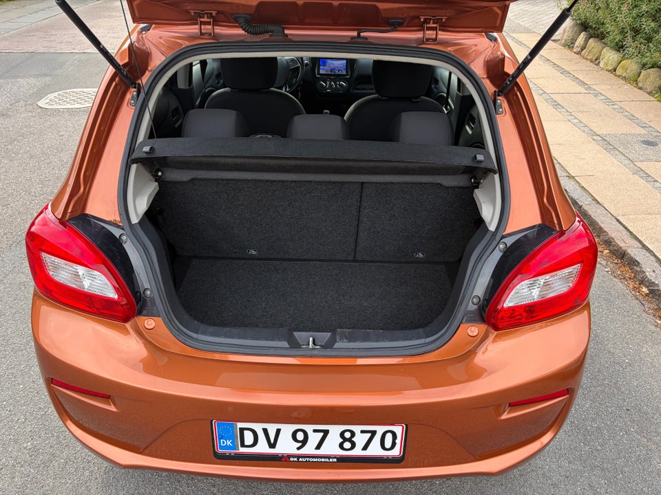 Mitsubishi Space Star 1,2 Intense CVT 5d