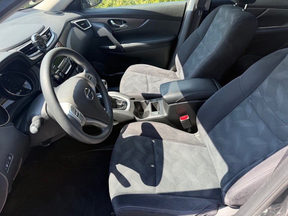 Nissan X-Trail 1,6 Dig-T 163 Visia 5d