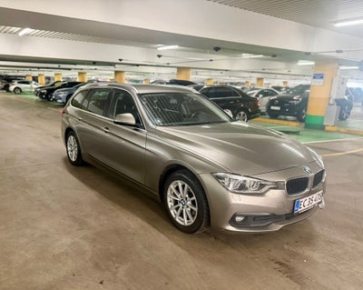 BMW 320d 2,0 Touring aut. 5d