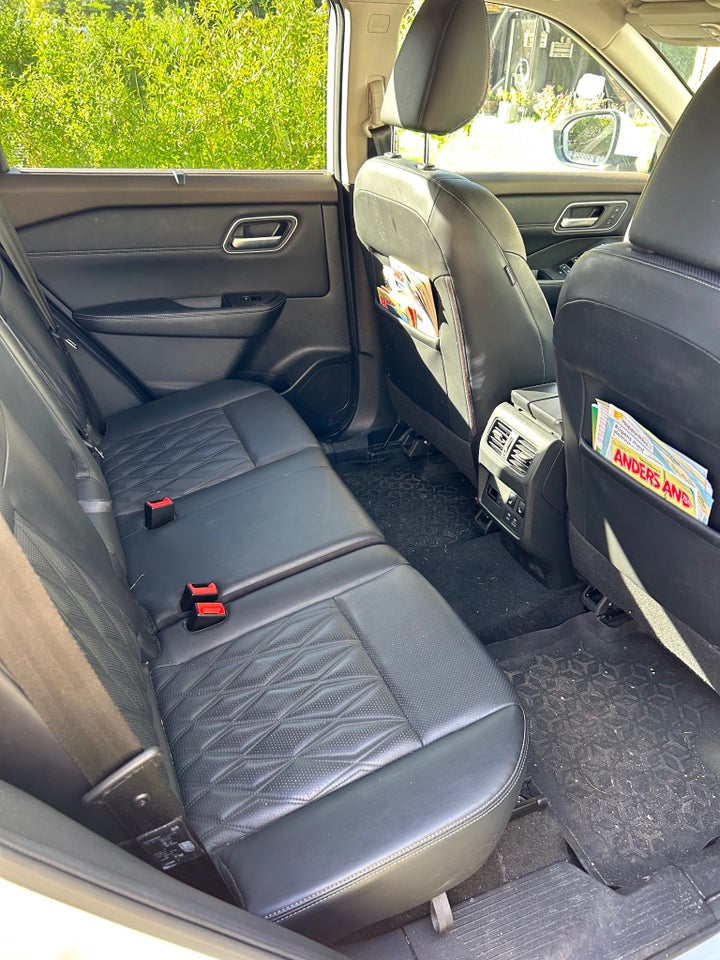 Nissan X-Trail 1,5 mHEV Tekna X-tr. 7prs 5d