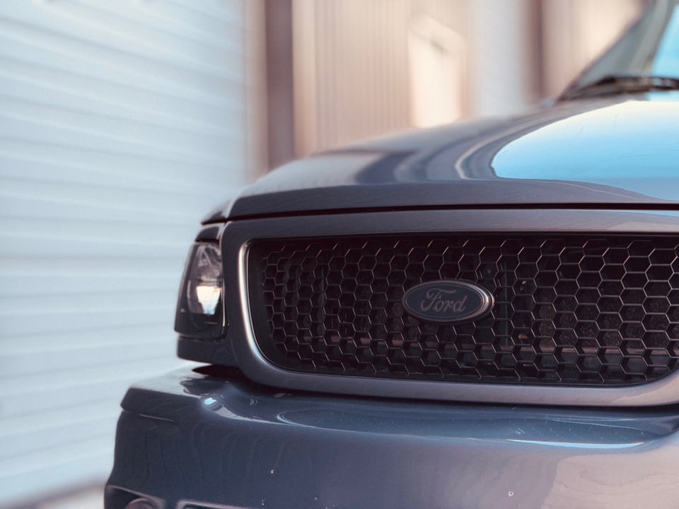 Ford F-150 5,4 SVT Lightning aut. 2d