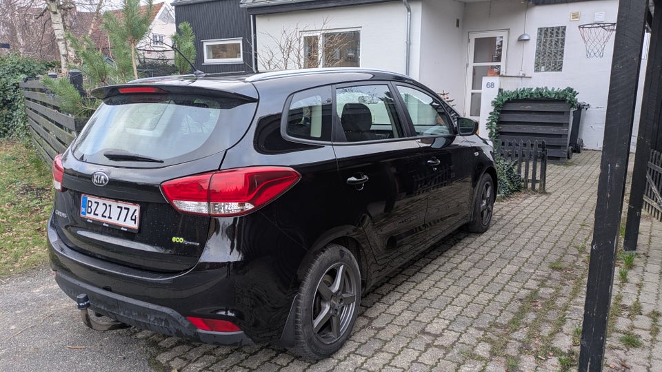 Kia Carens 1,7 CRDi 115 Style 7prs 5d