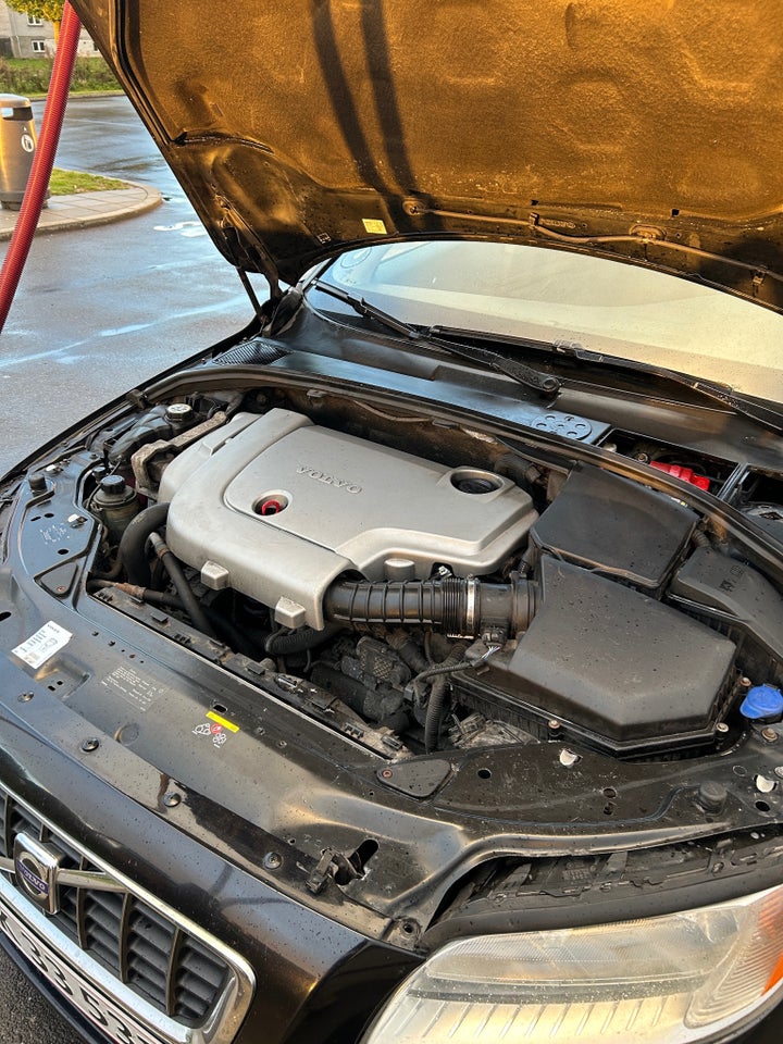 Volvo V70 2,4 D 163 aut. 5d