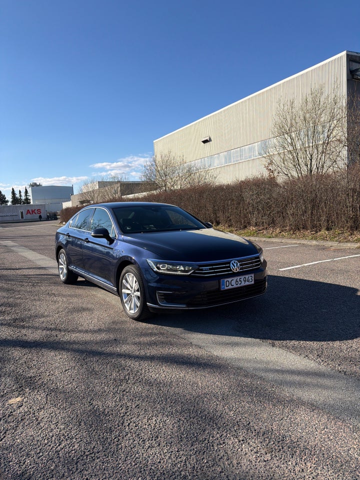 VW Passat 1,4 GTE Highline DSG 4d