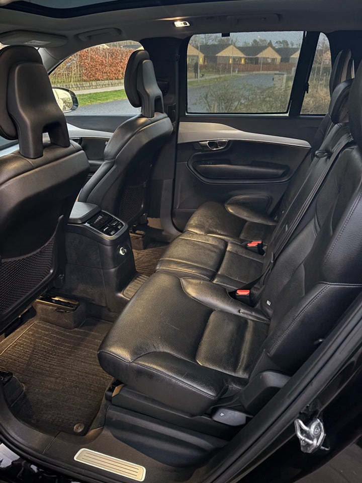 Volvo XC90 2,0 T8 407 Momentum aut. AWD 7prs 5d