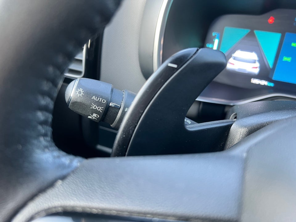 Citroën C5 Aircross 1,6 Hybrid Shine Sport EAT8 5d