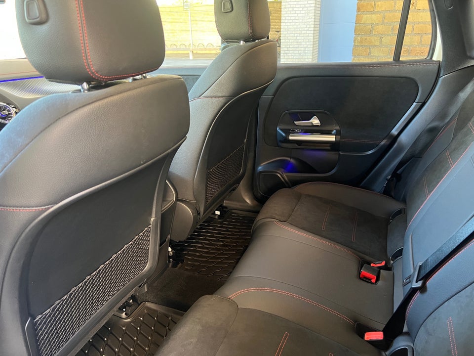 Mercedes EQA300 AMG Line 4Matic 5d