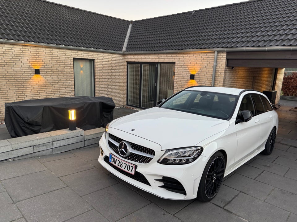 Mercedes C220 d 2,0 AMG Line stc. aut. 5d