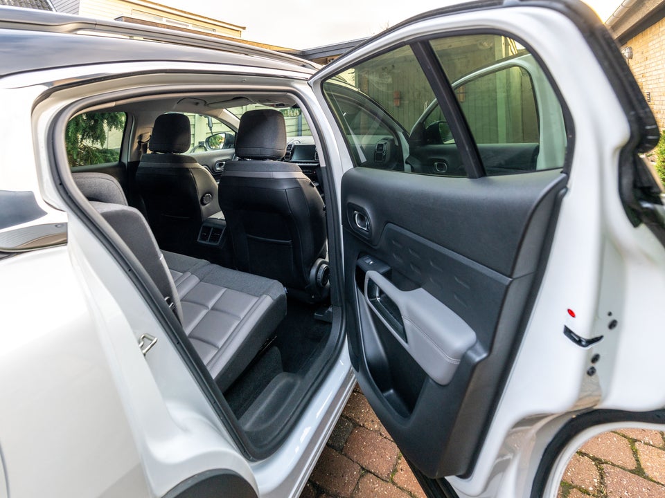 Citroën C5 Aircross 1,6 Hybrid Shine Sport EAT8 5d
