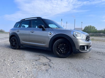 MINI Countryman Cooper SE 1,5 Essential Edition aut. ALL4 5d