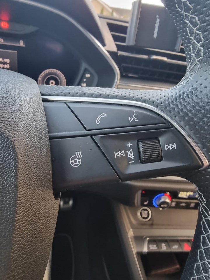 Audi Q3 45 TFSi e S-line plus Sportback S-tr. 5d