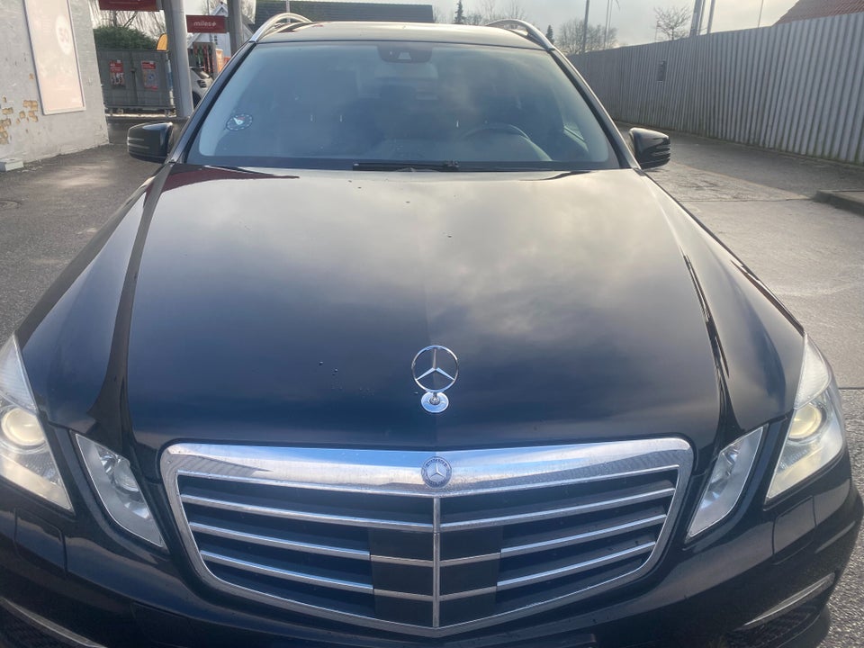 Mercedes E220 2,2 CDi stc. aut. BE 5d