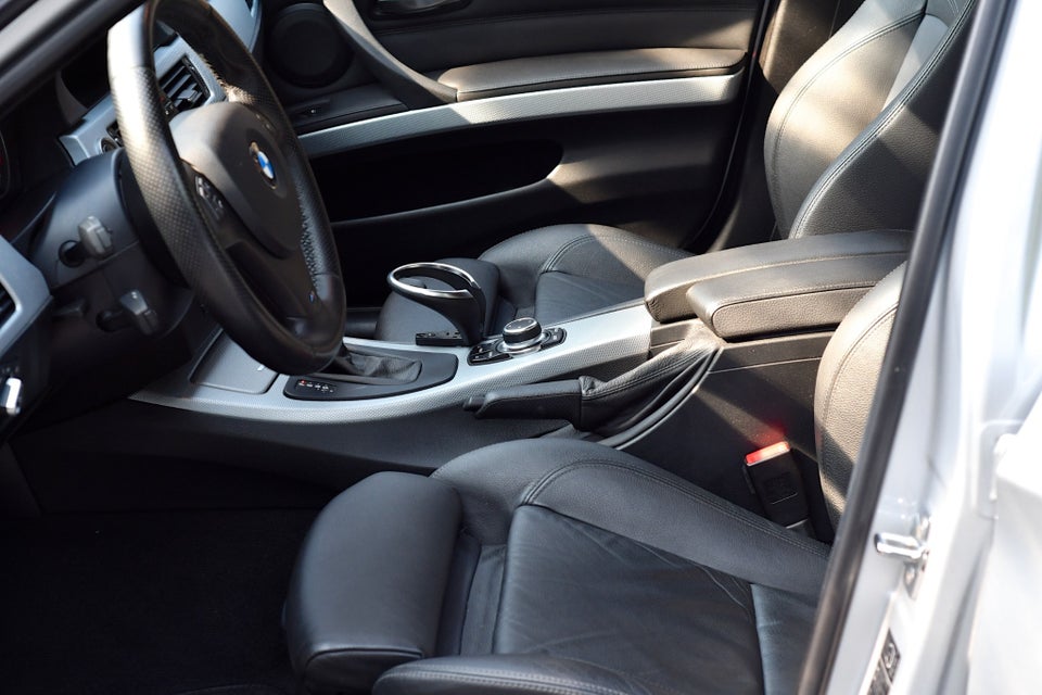 BMW 325i 3,0 Touring Steptr. 5d