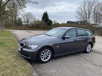 BMW 318i 2,0 Touring 5d