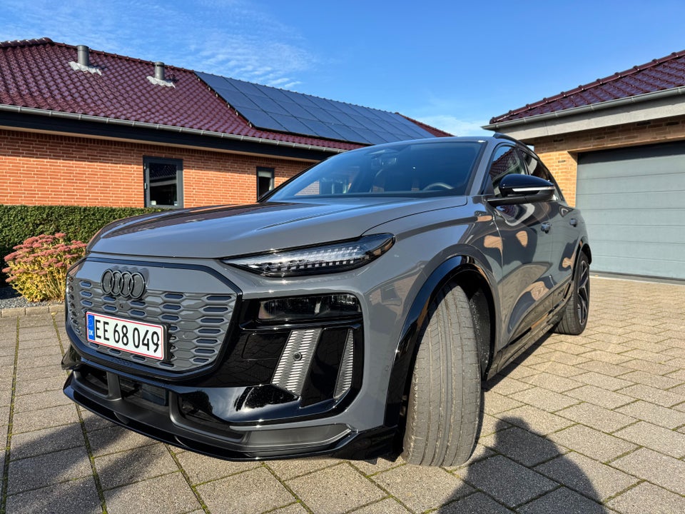 Audi Q6 e-tron Ultra quattro 5d
