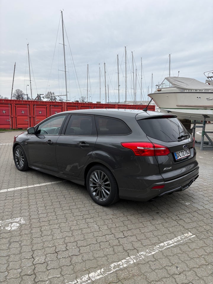 Ford Focus 1,0 SCTi 125 ST-Line stc. 5d