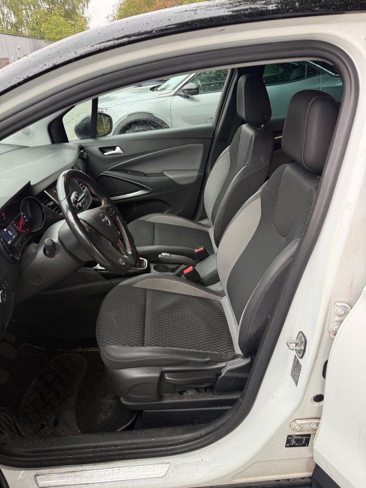Opel Crossland X 1,6 CDTi 99 Enjoy 5d