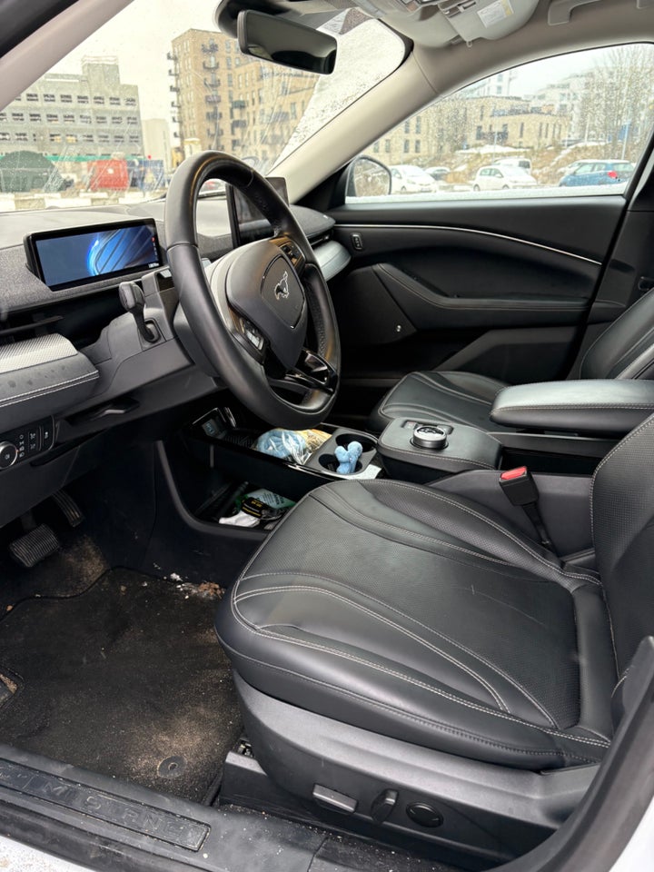 Ford Mustang Mach-E 88 Premium Extended Range 5d