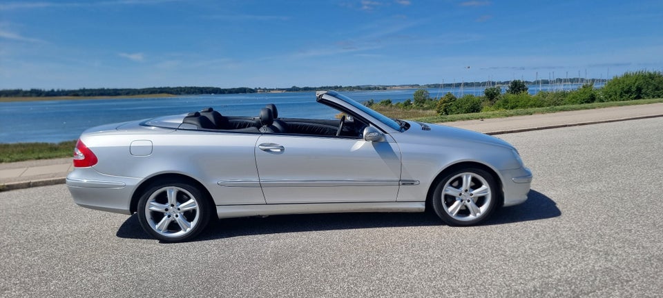 Mercedes CLK240 2,6 Avantgarde Cabriolet aut. 2d