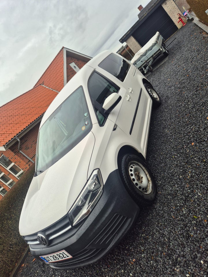 VW Caddy 1,2 TSi 84 Trendline 4d