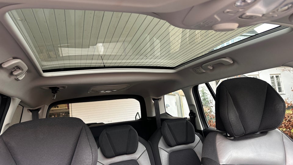 Citroën Grand C4 Picasso 1,6 THP 165 Exclusive EAT6 7prs 5d