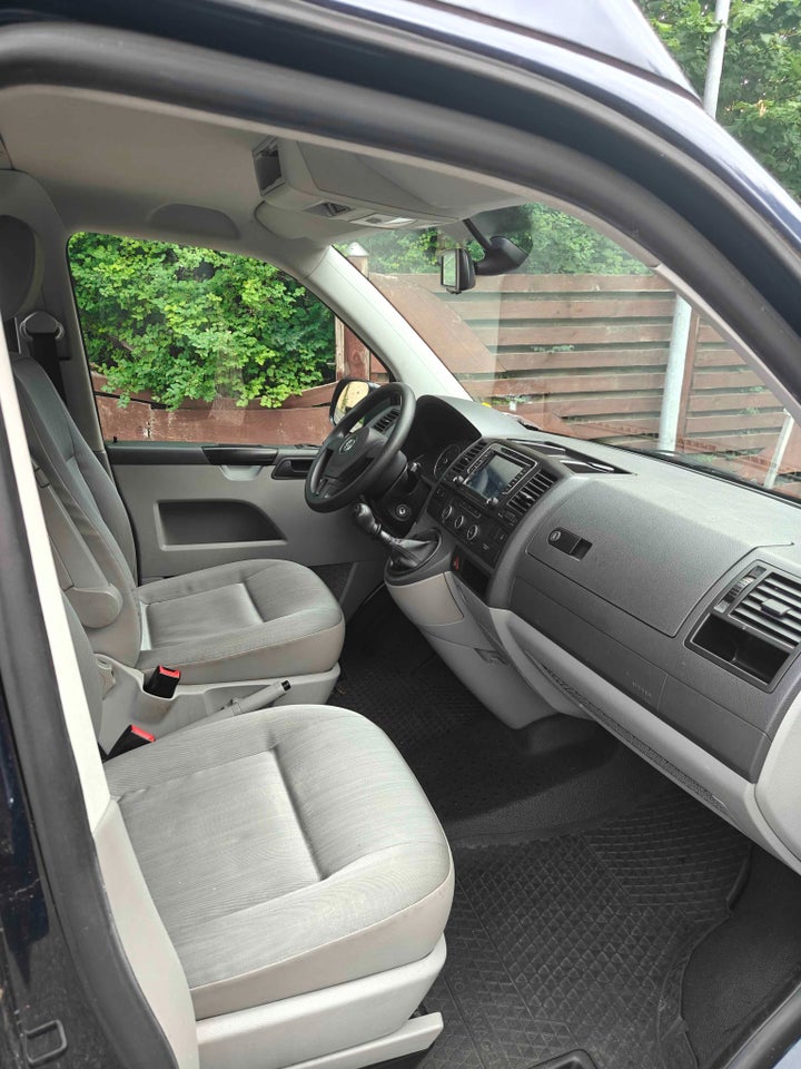 VW Transporter 2,0 TDi 114 Kassevogn kort BMT 5d