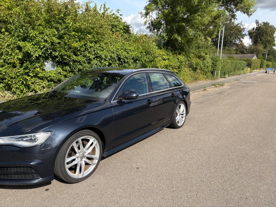 Audi A6 3,0 TDi 218 Avant S-tr. 5d