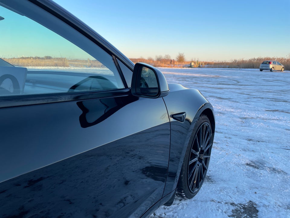 Tesla Model 3 Performance AWD 4d