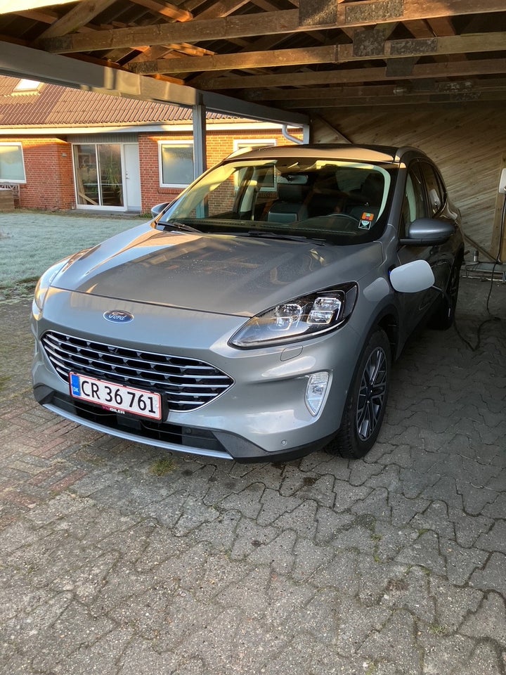 Ford Kuga 2,5 PHEV Titanium X CVT 5d
