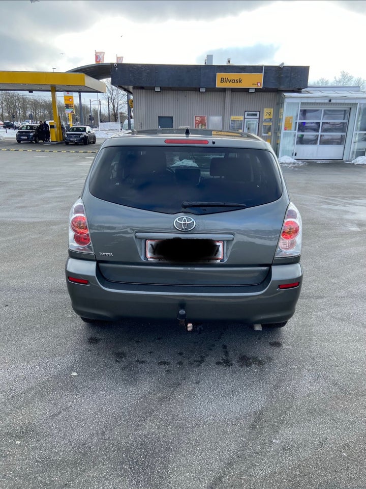 Toyota Corolla Verso 1,8 Terra MMT 7prs 5d