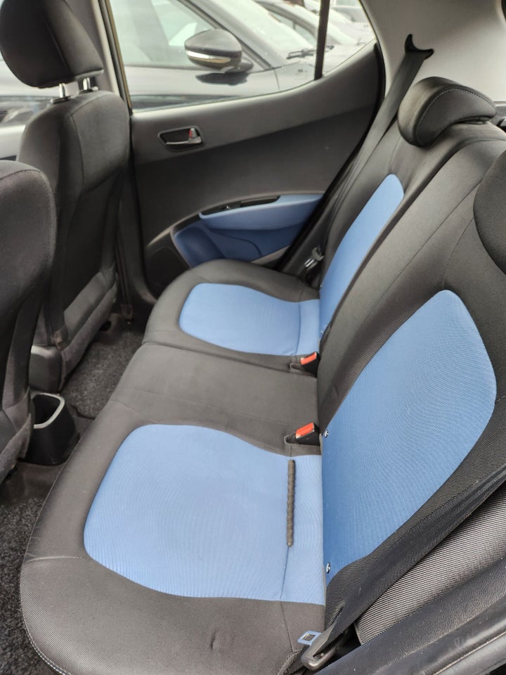 Hyundai i10 1,0 EM-Edition Eco 5d