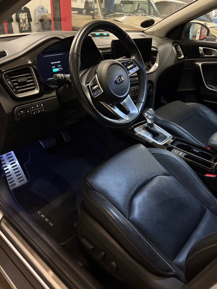 Kia XCeed 1,6 PHEV Upgrade DCT 5d
