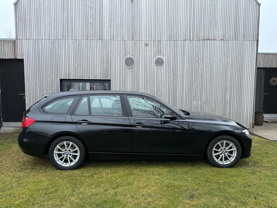 BMW 320d 2,0 Touring aut. 5d