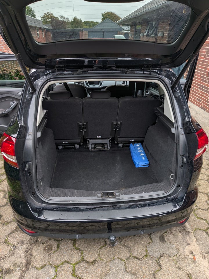Ford C-MAX 1,5 SCTi 150 Titanium 5d