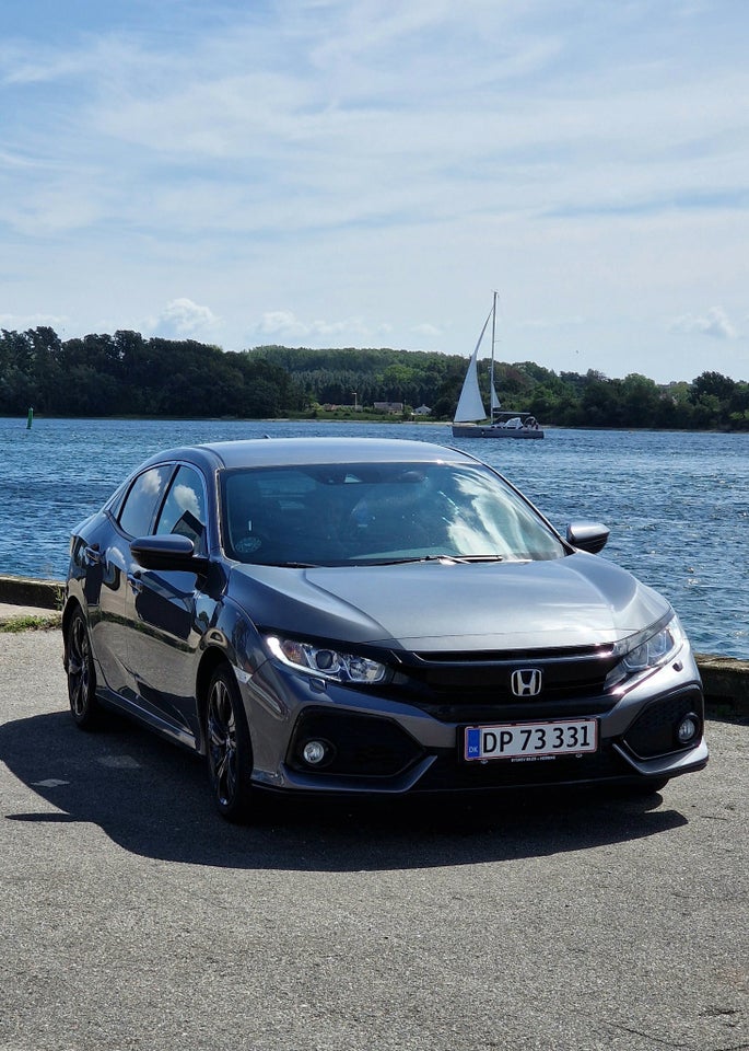 Honda Civic 1,0 VTEC Turbo Elegance 5d